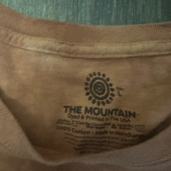 Grizzly bear graphic tshirt - Picture 2 of 4